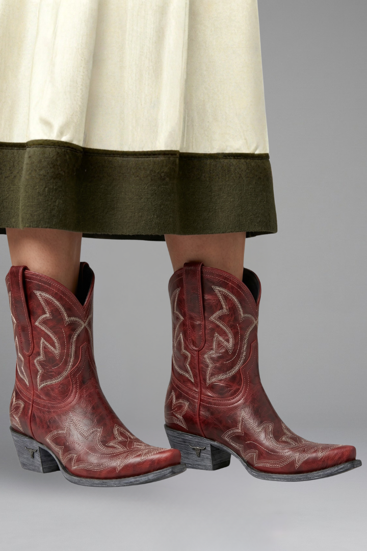 Lunaria | Women’s Western Cowboy Boots – Embroidered Leather, Pointed Toe, Mid-Calf