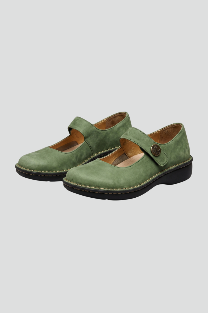 Avelisse | Women’s Mary Jane Flats – Rounded Toe, Adjustable Strap, Flat Sole