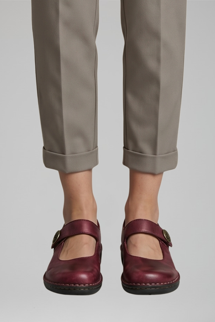 Avelisse | Women’s Mary Jane Flats – Rounded Toe, Adjustable Strap, Flat Sole